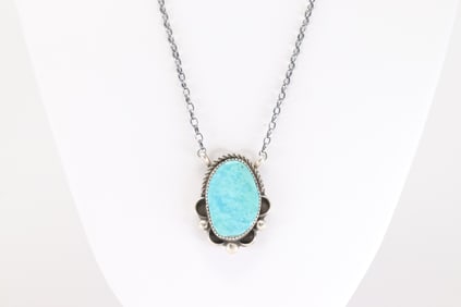 Native America Navajo Sterling Silver Kingman Turquoise Necklace By Juanita Mcdonal.