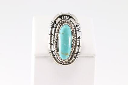 Native America Navajo Sterling Silver Kingman Turquoise Ring By W.Begay.