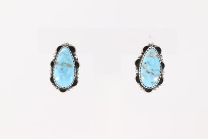 Native America Navajo Sterling Silver Kingman Turquoise Post Earring's By Freda Martinez.