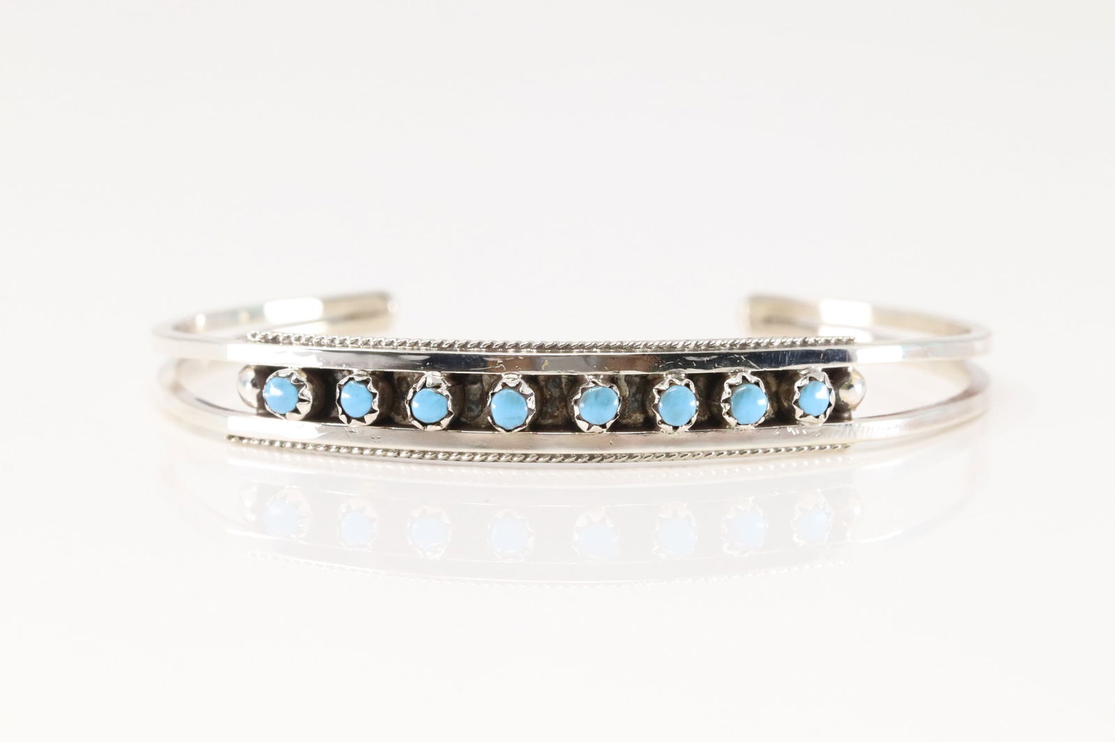 Native America Zuni Sterling Silver Turquoise Bracelet Cuff By Susie Livingston.: This is a Native America Zuni Sterling Silver Turquoise Bracelet Cuff By Susie Livingston.