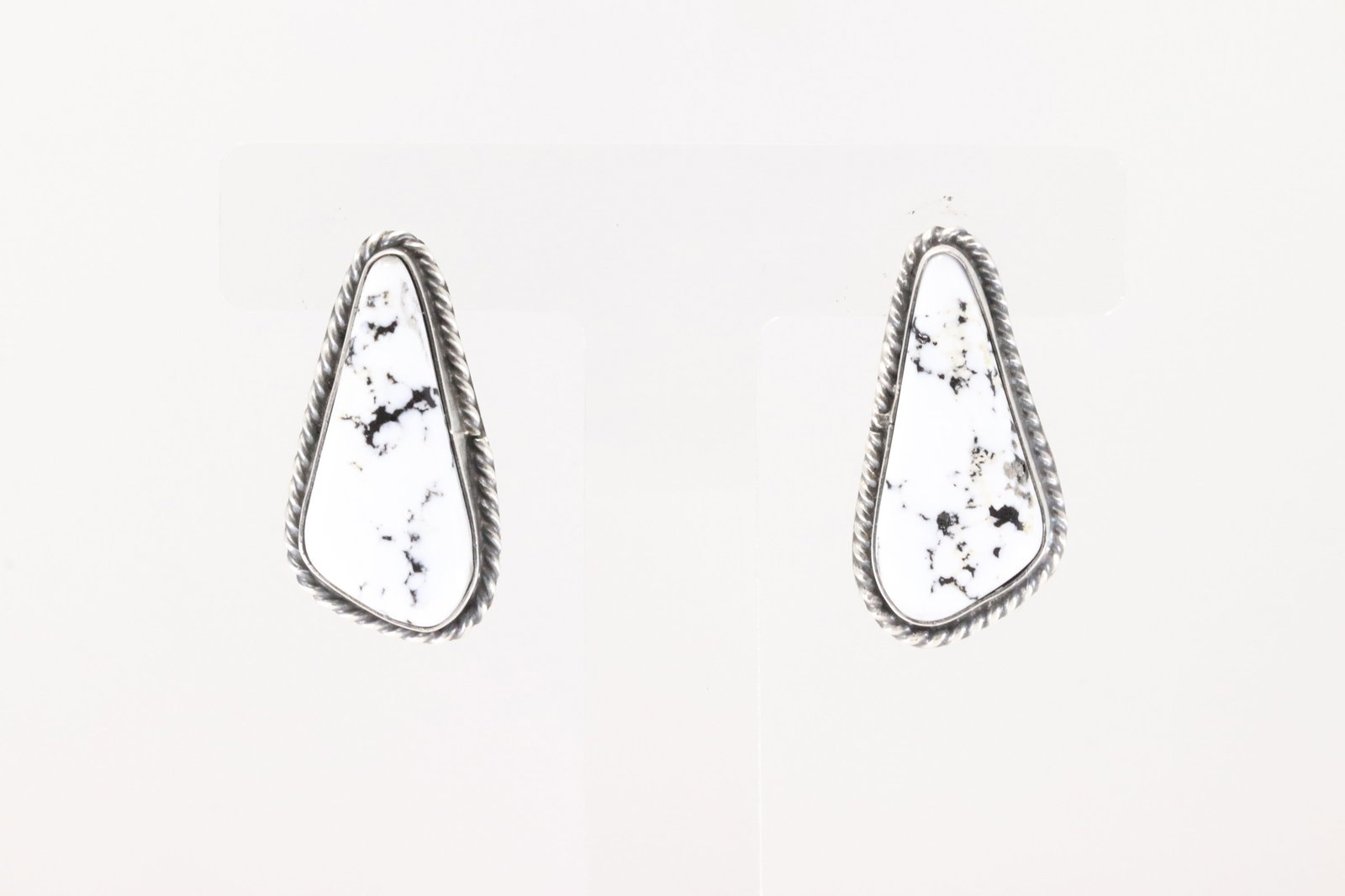 Native America Navajo Sterling Silver White Buffalo Post Earring's By Elouise Kee.: This is a Native America Navajo Sterling Silver White Buffalo Post Earring's By Elouise Kee.