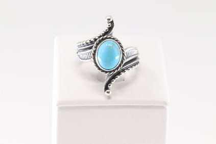 Native America Navajo Sterling Silver Turquoise Ring By Thomas Yazzie.