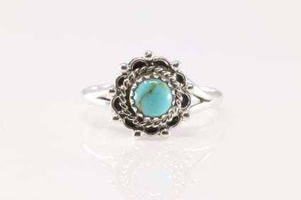 Native America Navajo Sterling Silver Turquoise Ring By Theresa Smith.