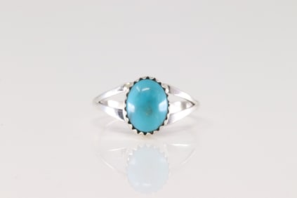 Native America Navajo Sterling Silver Turquoise Ring By Jerold Joe.