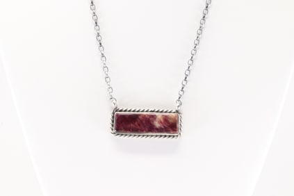 Native America Navajo Sterling Silver Purple Spiny Oyster Necklace By Augustine Largo.
