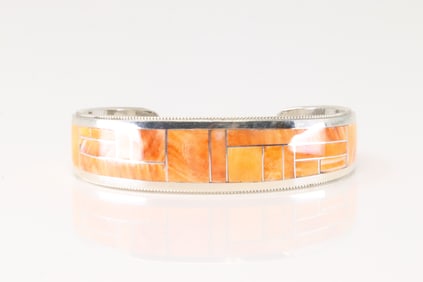Native America Zuni Sterling Silver Spiny Oyster Bracelet Cuff By Glendora Booqua.