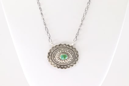 Native America Navajo Sterling Silver Sonora Gold Necklace.