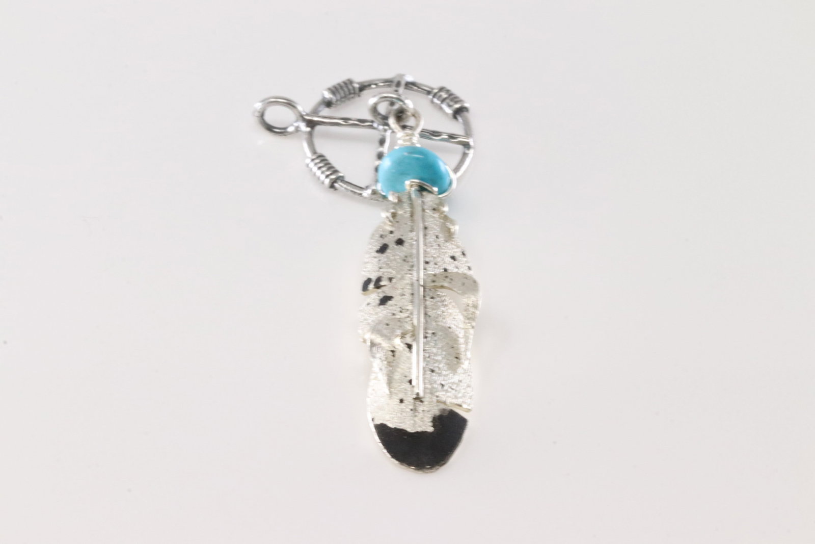 Native America Navajo Sterling Silver Turquoise Pendant By Ernest Rangel.: This is a Native America Navajo Sterling Silver Turquoise Pendant By Ernest Rangel.