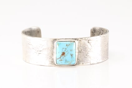 Native America Navajo Sterling Silver Kingman Turquoise Bracelet Cuff By Geraldine James.