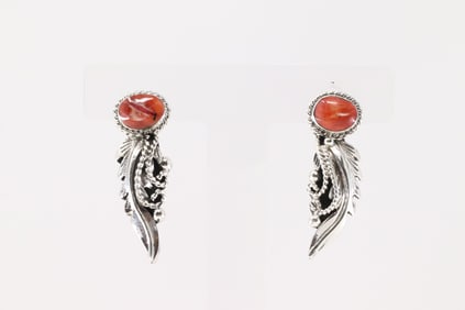 Native America Navajo Sterling Silver Spiny Oyster Feather Post Earring's By Gilbert Smith.