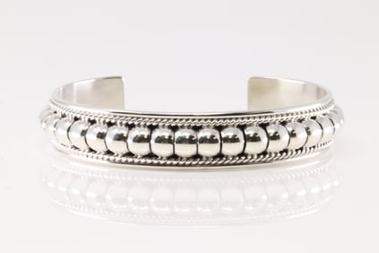 Native America Navajo Sterling Silver Solid Braclet Cuff By Thomas Charley.