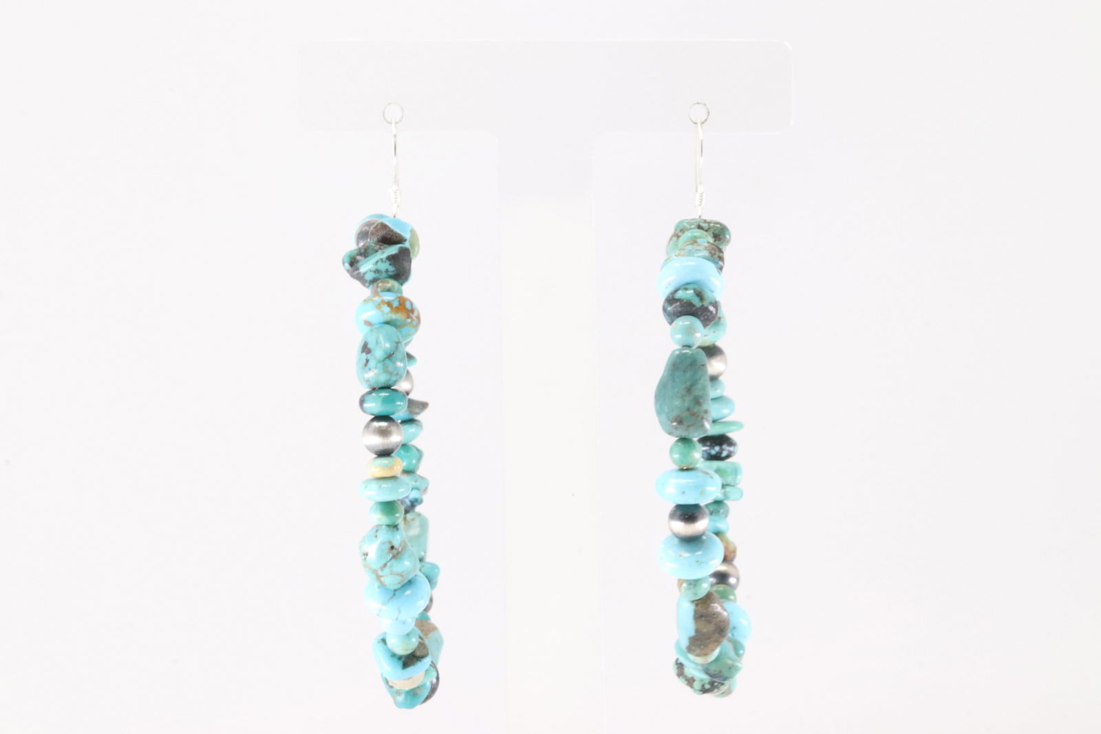 Native America Navajo Sterling Silver Turquoise / Pearl Beaded Dangling Earring's.: This is a Native America Navajo Sterling Silver Turquoise / Pearl Beaded Dangling Earring's.