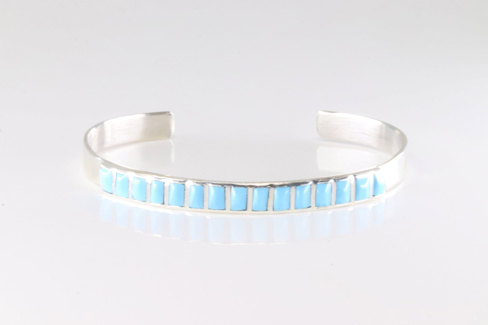 Native America Navajo Sterling Silver Turquoise Inlay Bracelet Cuff.: This is a Native America Navajo Sterling Silver Turquoise Inlay Bracelet Cuff.