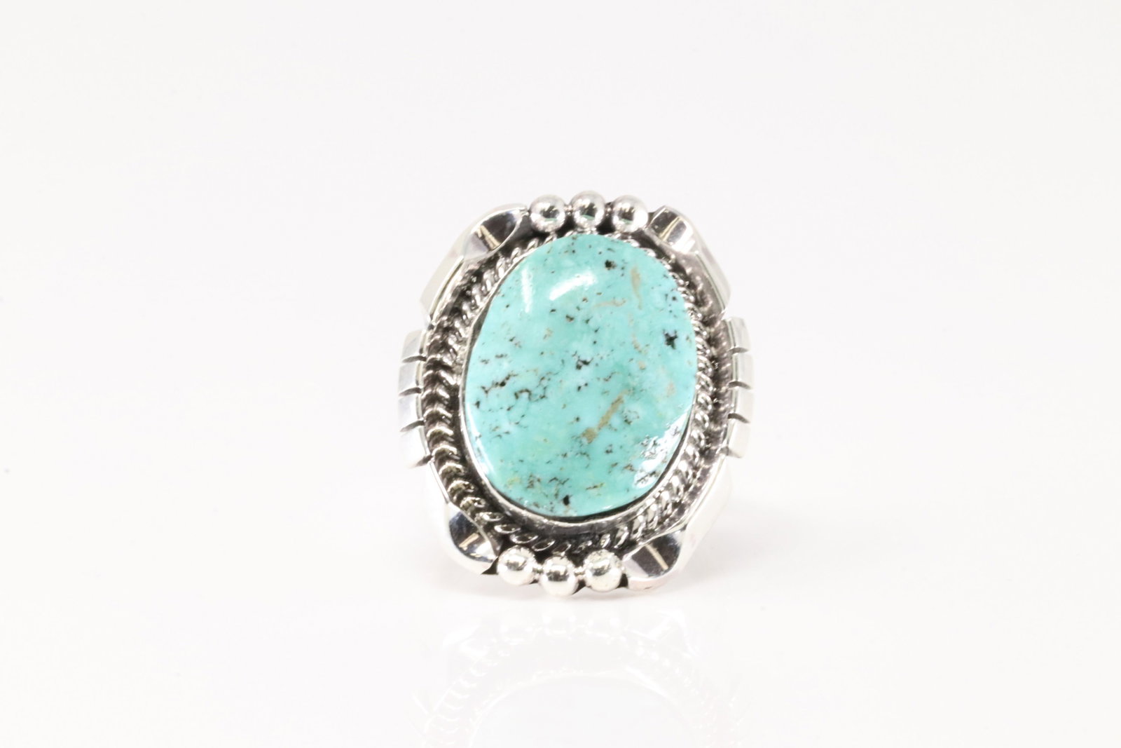 Native America Navajo Sterling Silver Turquoise Ring By Samuel Yellowhair.: This is a Native America Navajo Sterling Silver Turquoise Ring By Samuel Yellowhair. Ring size: 6.25.
