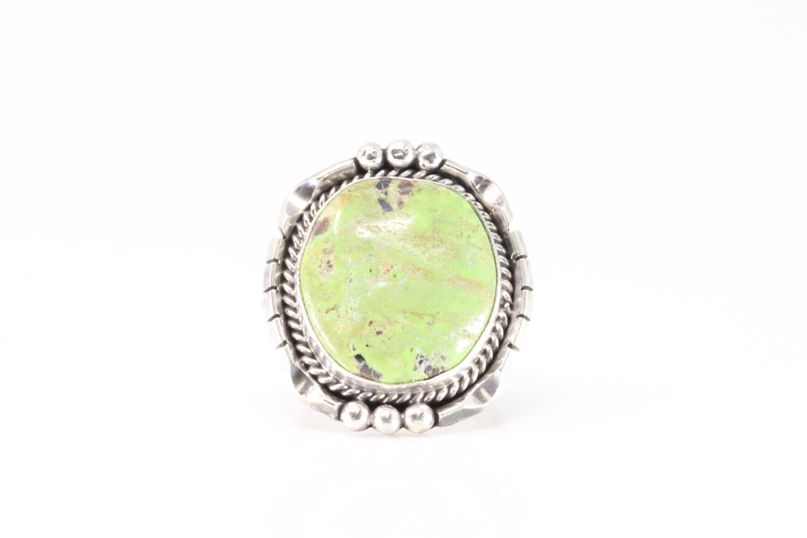 Native America Navajo Sterling Silver Turquoise Ring By samuel Yellowhair.: This is Native America Navajo Sterling Silver Turquoise Ring By samuel Yellowhair. Ring size: 7.50.