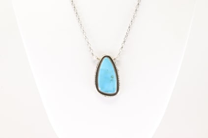 Native America Navajo Sterling Silver Campitos Turquoise Necklace By Alfred Martinez.