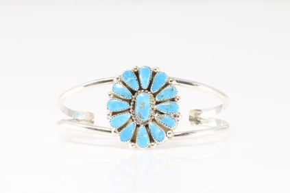 Native America Navajo Sterling Silver Kingman Turquoise Bracelet Cuff By Alicia Wilson.