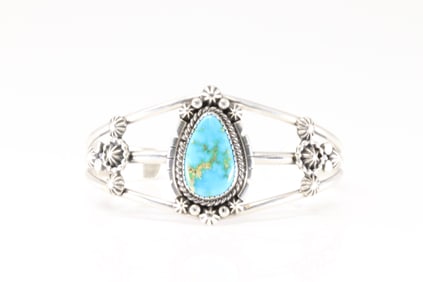 Native America Navajo Sterling Silver Kingman Turquoise Bracelet Cuff By Lorraine Yellow.