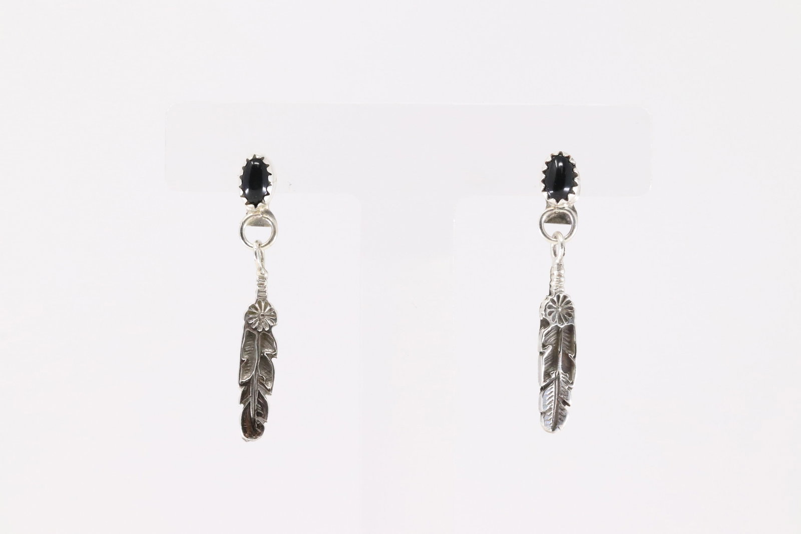 Native America Navajo Sterling Silver Black Onyx Post / Dangling Earring's By Letricia Largo.: This is a Native America Navajo Sterling Silver Black Onyx Post / Dangling Earring's By Letricia Largo.