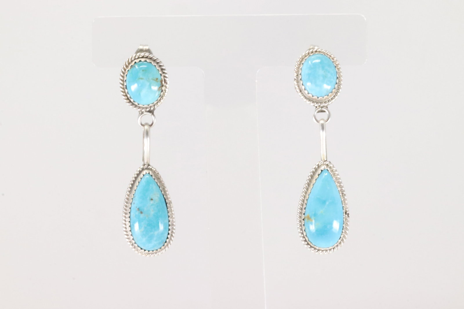Native America Navajo Sterling Silver Kingman Turquoise Post / Dangling Earring's By Theresa Smith.: This is a Native America Navajo Sterling Silver Kingman Turquoise Post / Dangling Earring's By Theresa Smith.