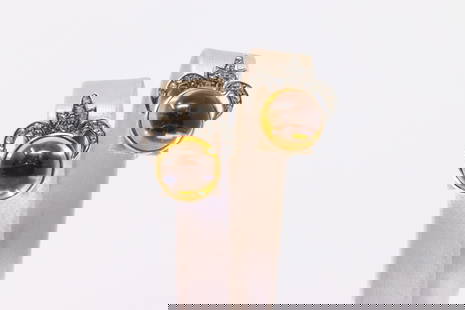 Amber & Diamond Crown Earring 18Kt.: Ladies 18Kt Yellow Gold Amber & Diamond Crown Earring. Earring's has 2 Tone Gold with Amber Gestone & 34 Diamonds. Diamonds weight approx: 0.75ctw. Total weight: 8.70 Grams.