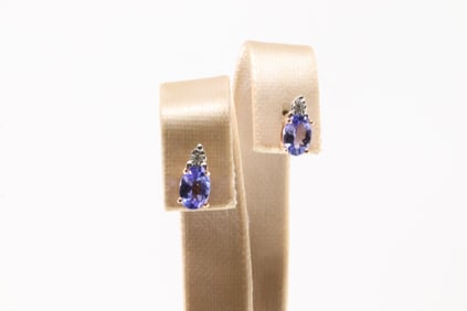 Tanzanite & Diamond Stud Earring 10Kt.