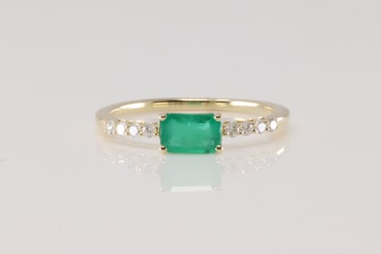 Emerald & Diamond Ring 14Kt.