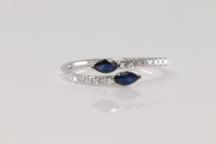 Sapphire & Diamond Ring 14Kt.