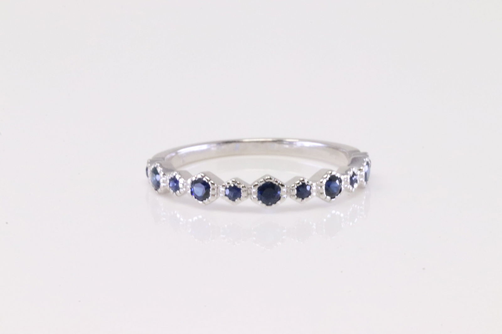 Sapphire Ring 10Kt. (1 of 4)