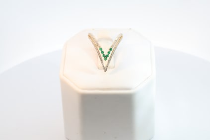 Emerald & Diamond Ring 14Kt.