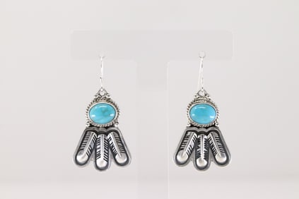 Native America Navajo Sterling Silver Turquoise Dangling Earring's.