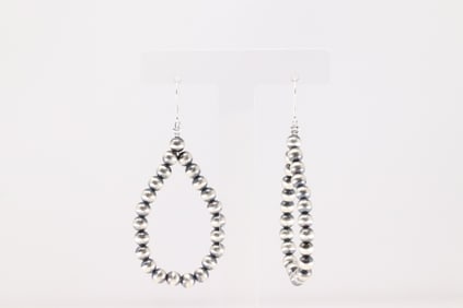 Native America Navajo Sterling Silver Pearl Beaded Dangling Earring's By isabelle John.