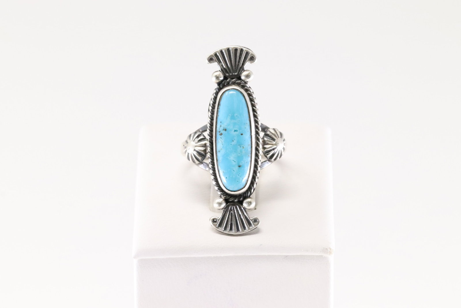 Native America Navajo Sterling Silver Turquoise Ring By Marita Benally.: This is a Native America Navajo Sterling Silver Turquoise Ring By Marita Benally. Ring size: 8.00.