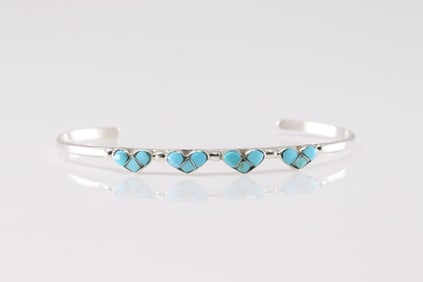 Native America Zuni Sterling Silver Turquoise Heart Inlay Bracelet Cuff.
