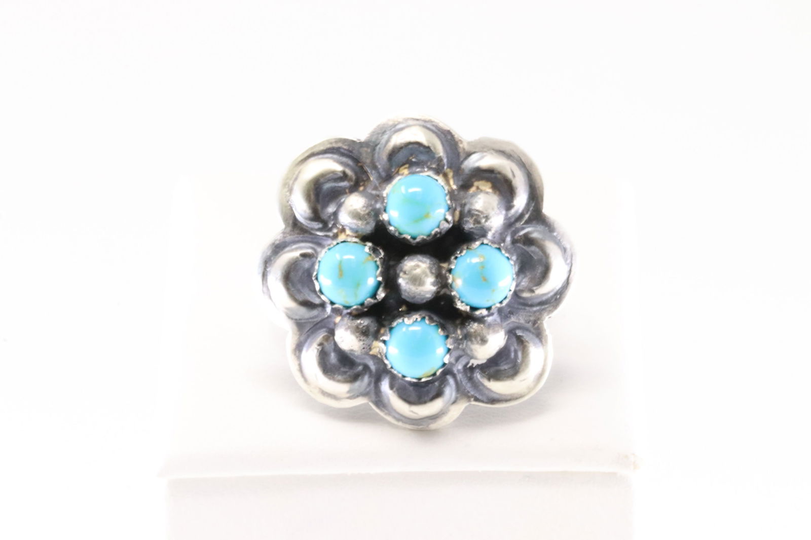 Native America Navajo Sterling Silver Turquoise Flower Ring By T.Yazzie. (1 of 4)