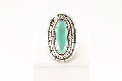 Native America Navajo Sterling Silver Kingman Turquoise Ring By W.Begay.