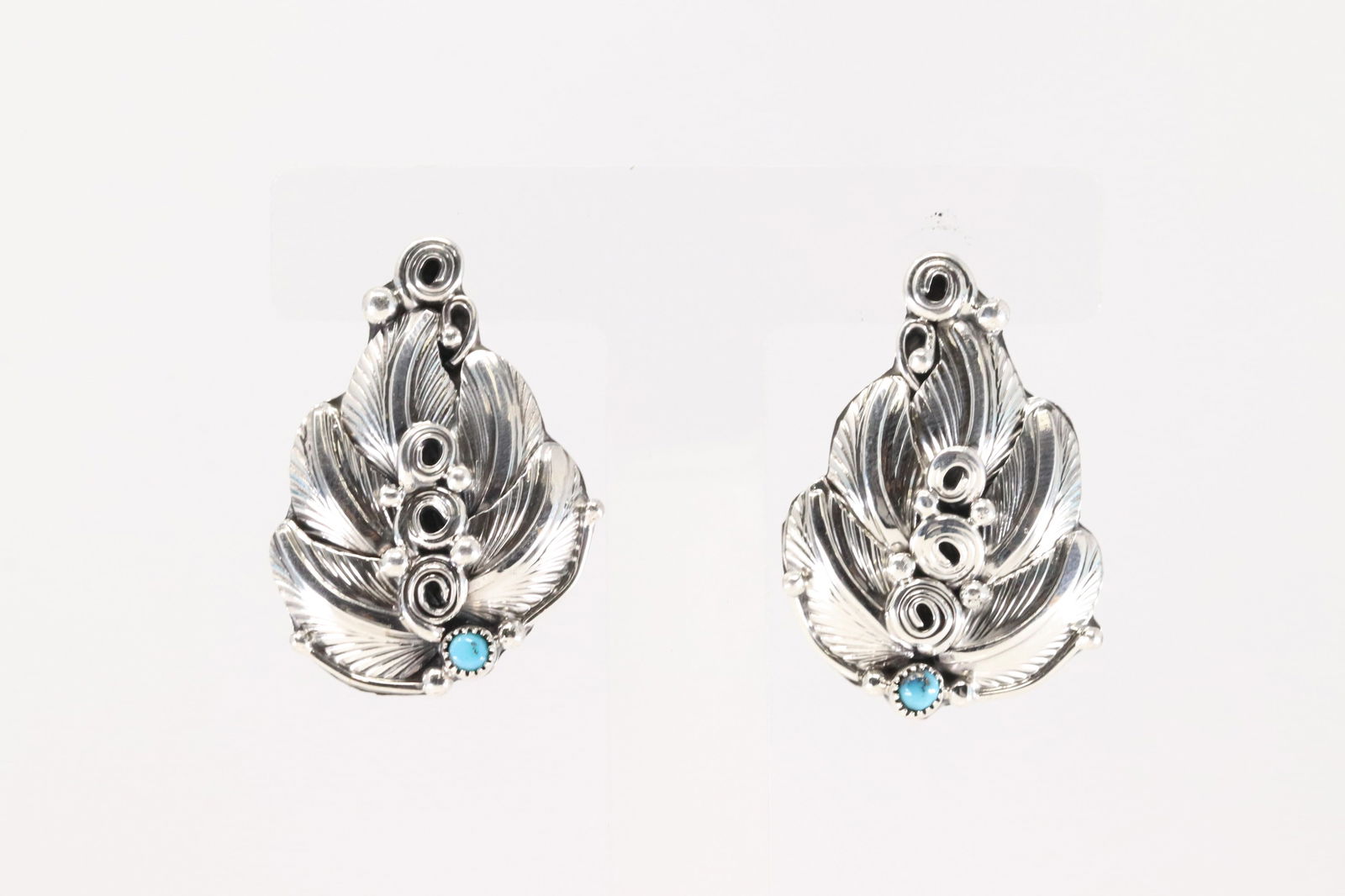 Native America Navajo Sterling Silver Turquoise Leaf Post Earring's By Darrell Morgan. (1 of 4)