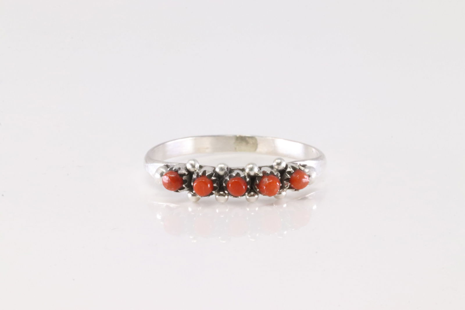 Native America Zuni Sterling Silver Coral Ring By April Haloo. (1 of 3)