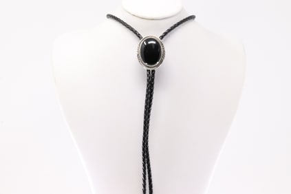 Native America Navajo Sterling Silver Turquoise Bolo Necklace By Dine Begaye.