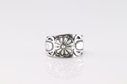 Native America Navajo Sterling Silver Stamped Ring By Bobby Platero.
