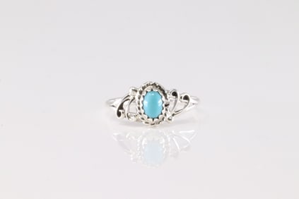 Native America Navajo Sterling Silver Turquoise Ring By Letricia Largo.