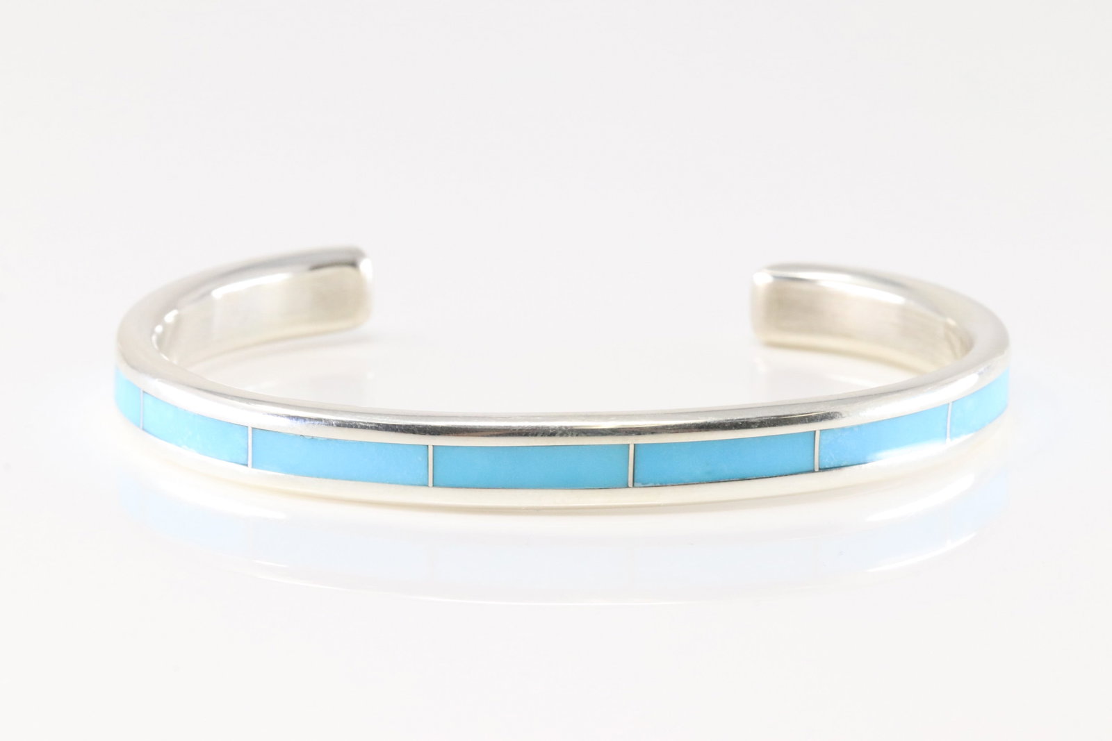 Native America Navajo Sterling Silver Kingman Turquoise Inlay Bracelet Cuff By Loretto.: This is a Native America Navajo Sterling Silver Kingman Turquoise Inlay Bracelet Cuff By Loretto.