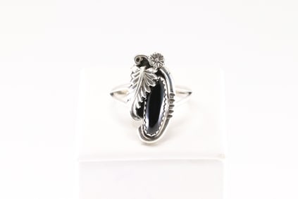 Native America Navajo Sterling Silver Black Onyx Ring By Arlene Lewis.