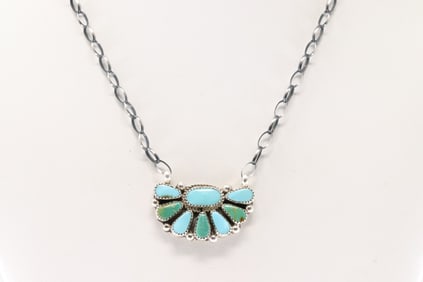 Native America Navajo Sterling Silver Kingman Turquoise Necklace By Alicia Wilson.