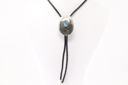 Native America Navajo Sterling Silver Turquoise Bolo Necklace By J.B.
