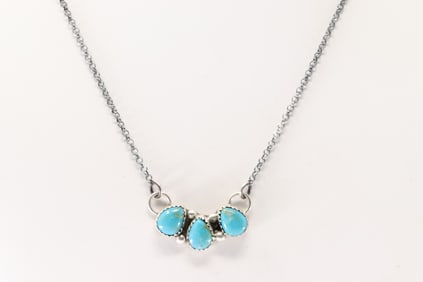 Native America Navajo Sterling Silver Kingman Turquoise Necklace By Maxine Ramirez.