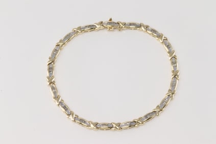 Elegant Diamond Bracelet 14Kt.