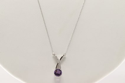 Amethyst & Diamond Pendant / Necklace 10Kt.