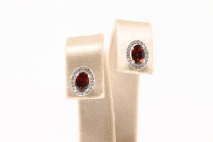 Garnet & Diamond Stud Earring 10Kt.