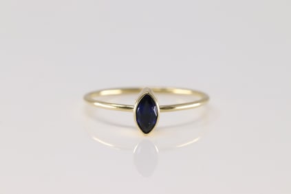 Sapphire Ring 18Kt.